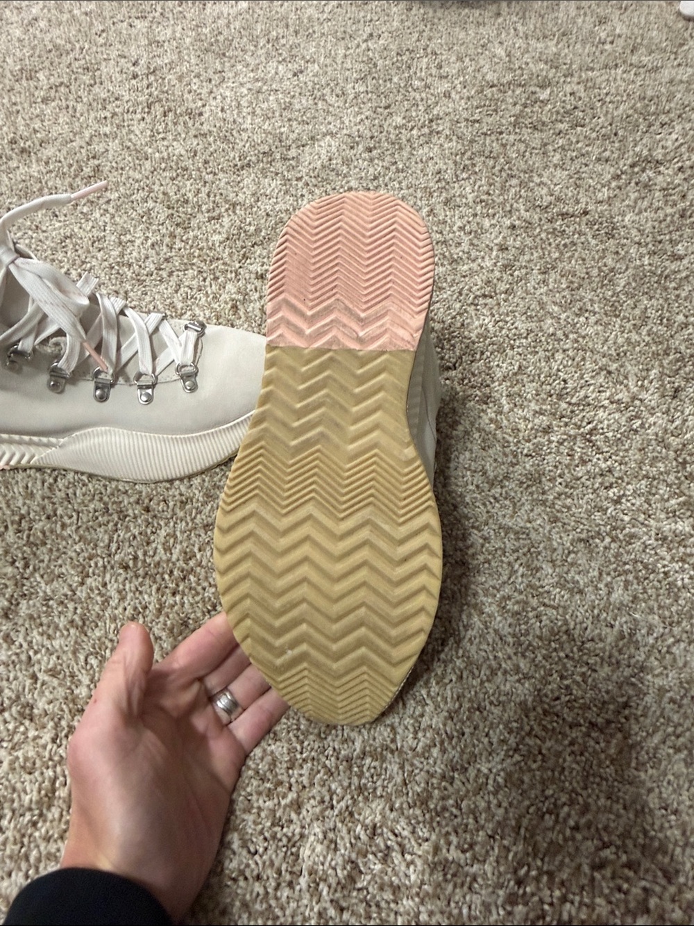 Sorel Women's Off-White and Light Gray Lace-Up Waterproof Boots - Picture 5 of 8
